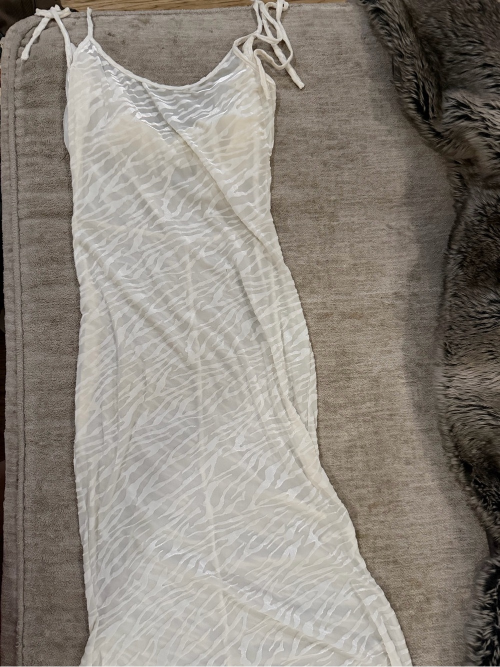 PrettyLittleThing White/Cream Zebra Print Maxi Dress